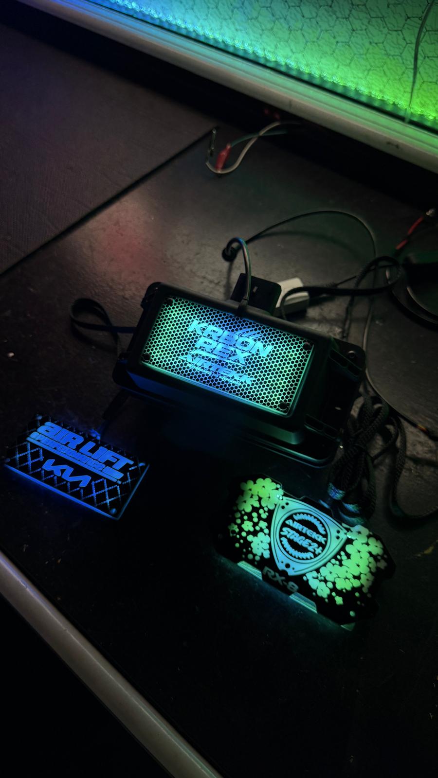 🌈 RGB Manifold Plate Kit – Custom Illuminated Setup